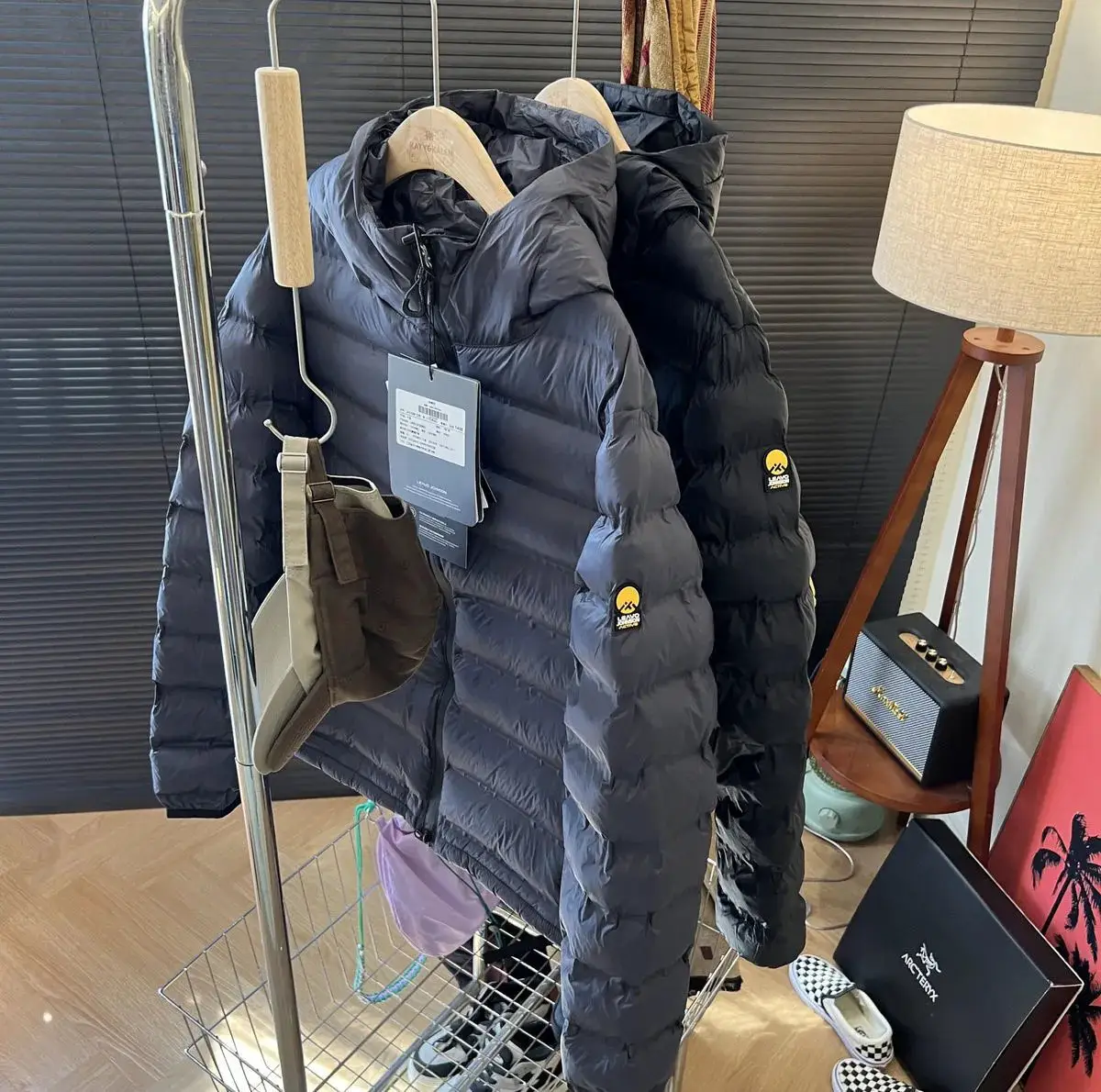 jm Feathered jacket.