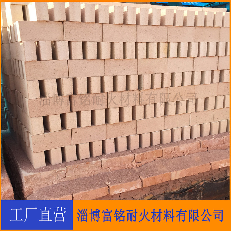 Directly Supplied from the Manufacturer, Lightweight Clay Insulation Bricks Are Suitable for Lining Large, Medium, and Small Blast Furnaces and Kilns, with Good Thermal Insulation Effect