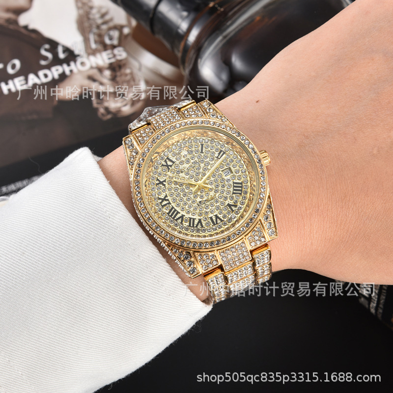 New Hot Selling on 2018 European and American Women's Roman Quartz Watch Casual Stainless Steel Women's Steel Band Wristwatch