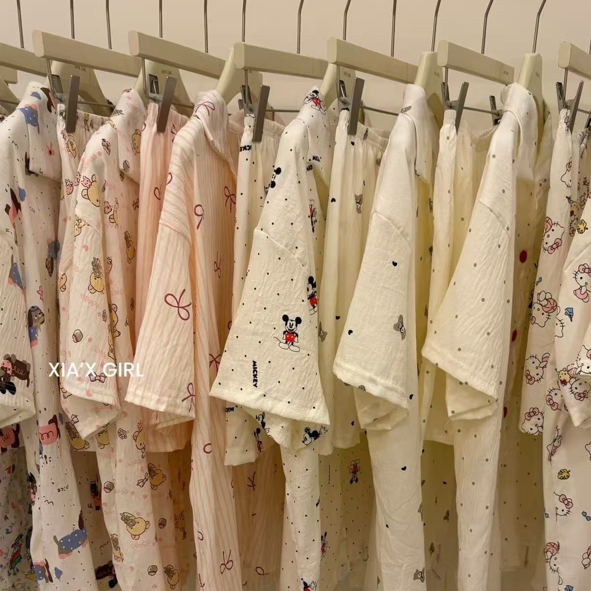 Sweet and Cute Ins-Style Soft, Breathable, Comfortable Home Wear Short-Sleeved Pajamas + Shorts Two-Piece Pajamas for Women