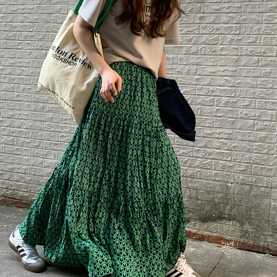 2026 Autumn New Korean Style Elastic Casual High Waist Pleated Flared Long Skirt Slimming Half Skirt Women's A-Line Skirt