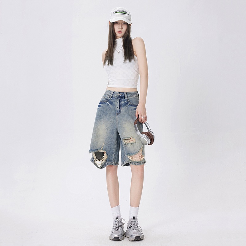 American High Street Style Ripped Denim Shorts for Women, 2026 Summer New Fashion Trendy Loose Wide-Leg Mid-Length Shorts