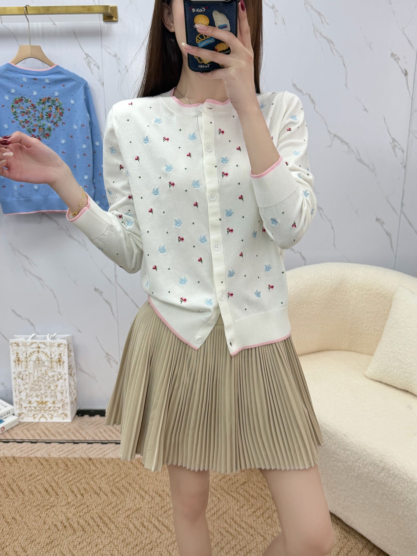High-End D+26 Early Spring New Style Fresh and Youthful Bird and Flower Embroidery Round Neck Long-Sleeve Knit Cardigan for Women