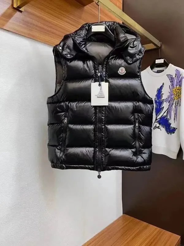 mon.c.ler Bright vest down jacket
