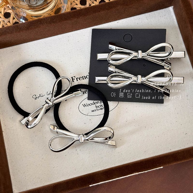 Sweet and Cool Niche Metal Bow Hair Clip for Women 2026 New Style Low Ponytail Side Duckbill Clip Hair Tie Trendy