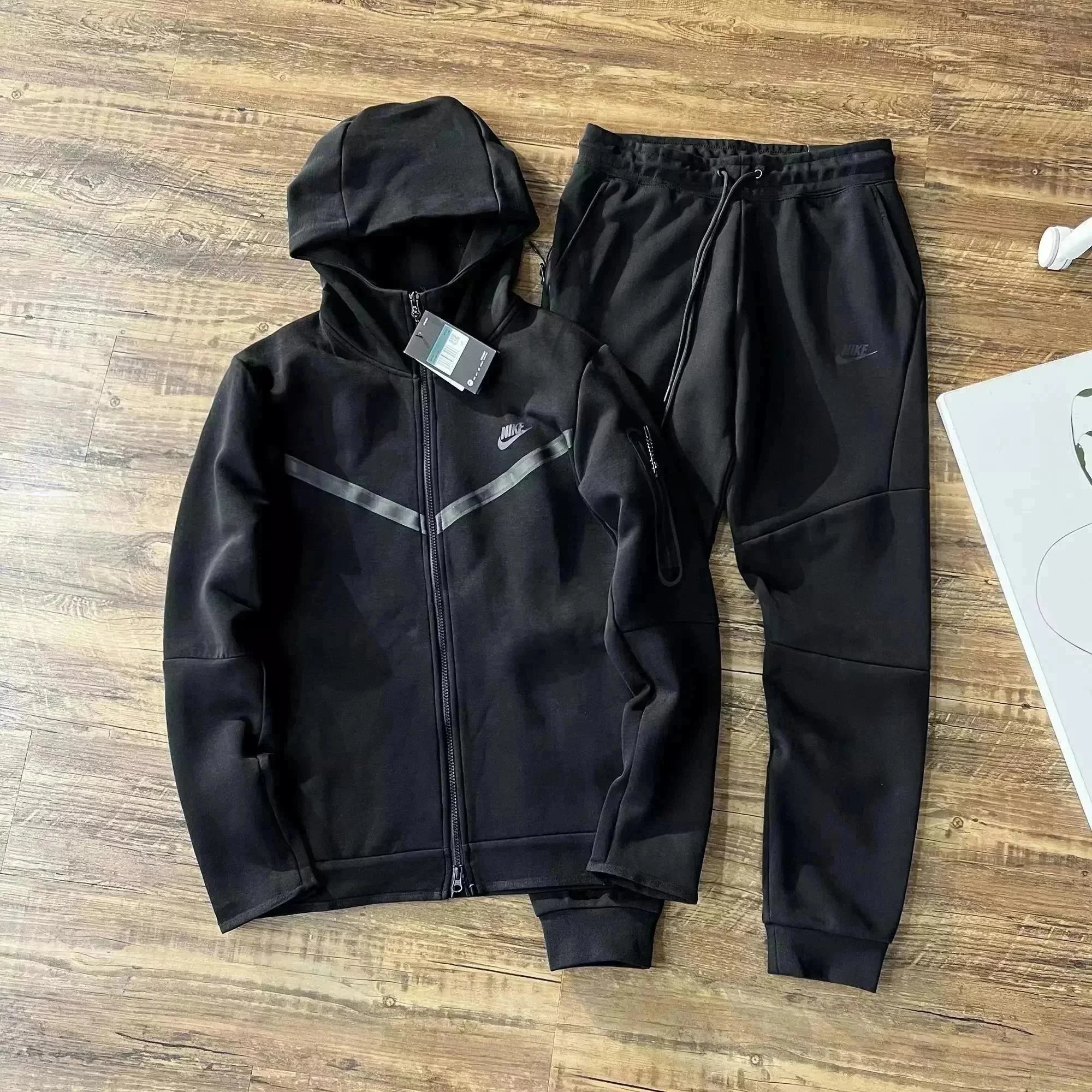 NIKE tracksuit