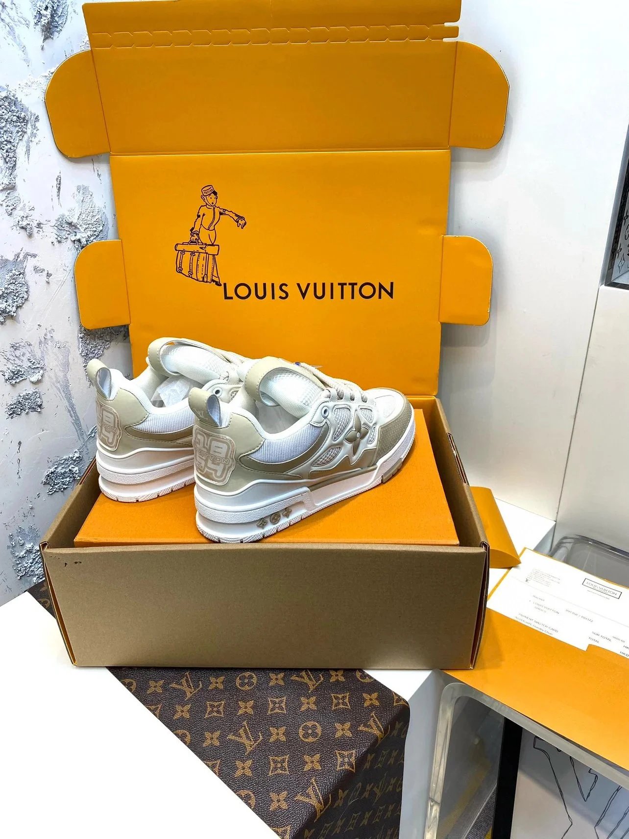 Louis Vuitton Sneakers
