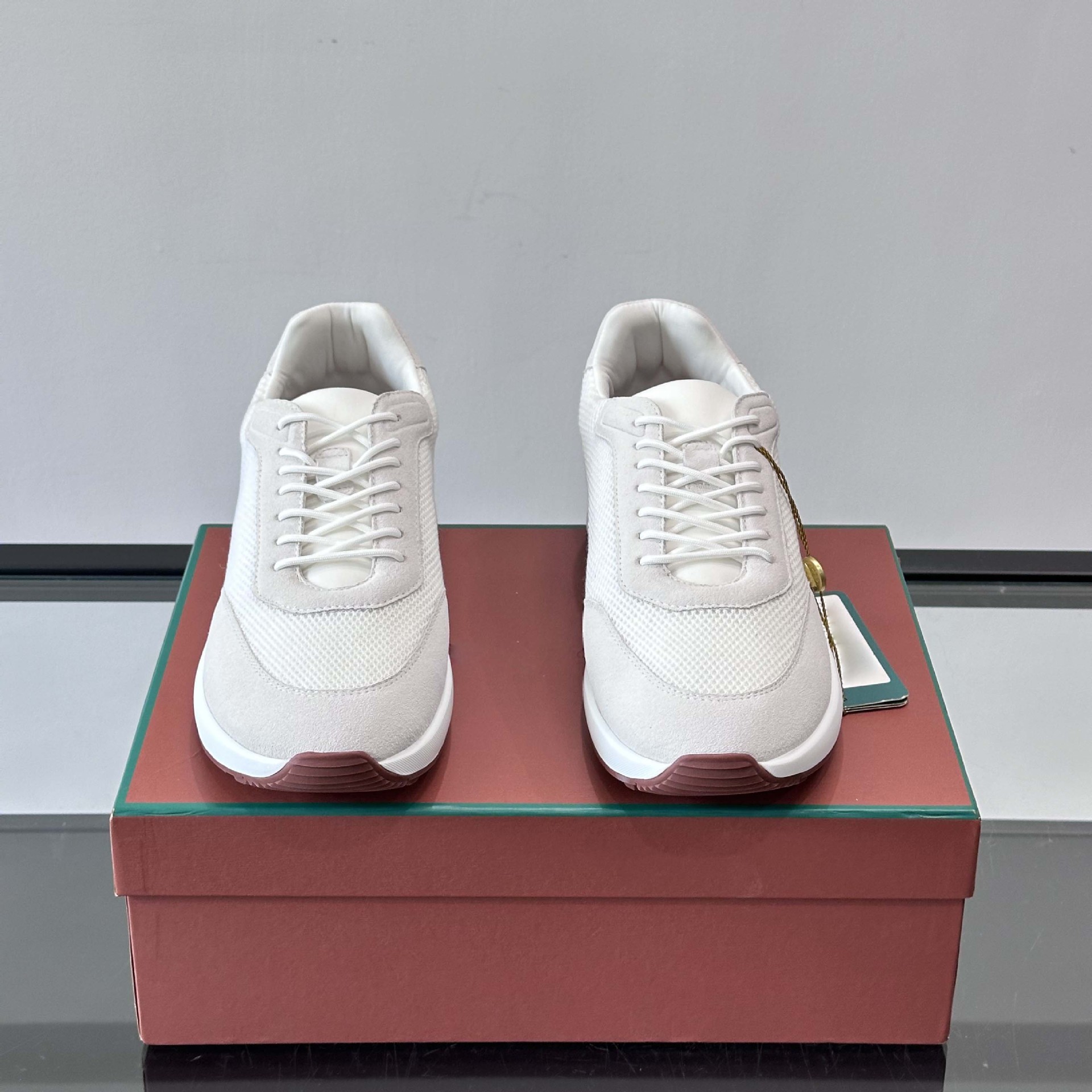 European Trendy Dad Shoes Fashion Men's Shoes European and American Style Leather 2026 Casual Shoes Men's Fabric Casual Shoes Sneakers QC photo from 1688 on Qualit.ly