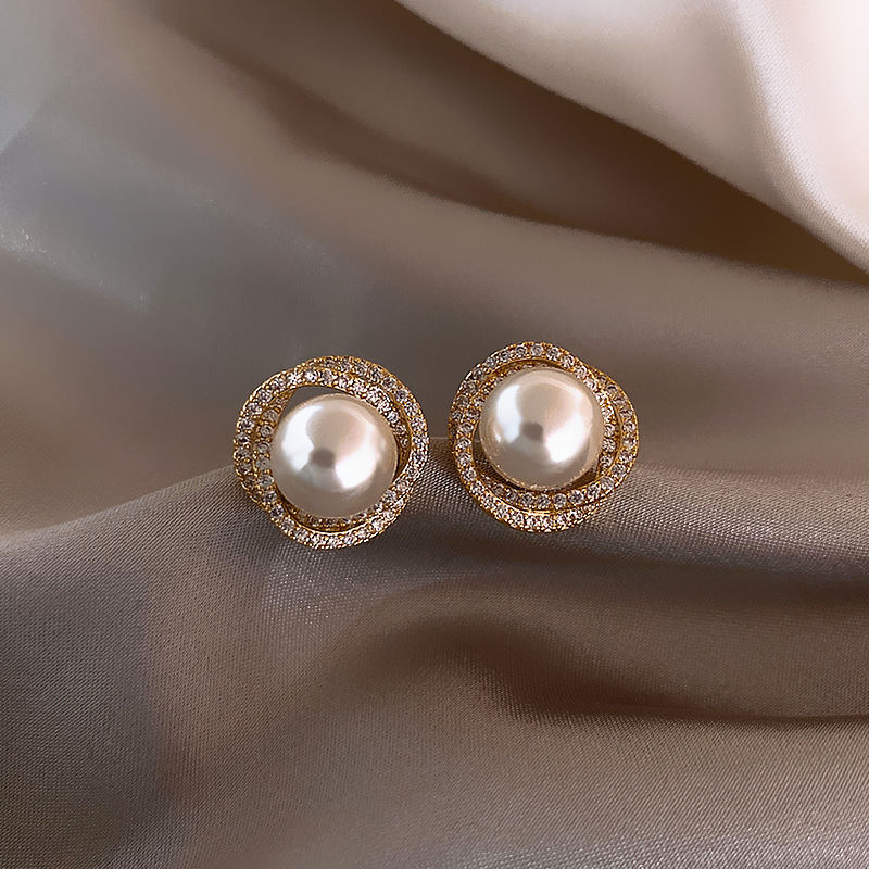 S925 Silver Needle Spiral Pearl Earrings for Women 2026 New Popular Style Earrings Light Luxury High-End Unique Temperament Earrings