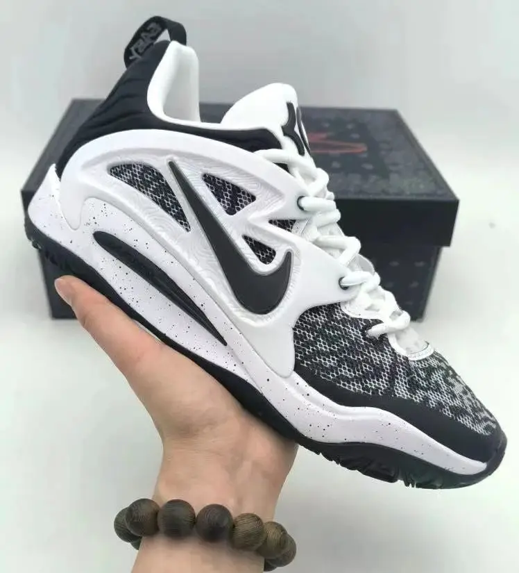 Nike KD 15