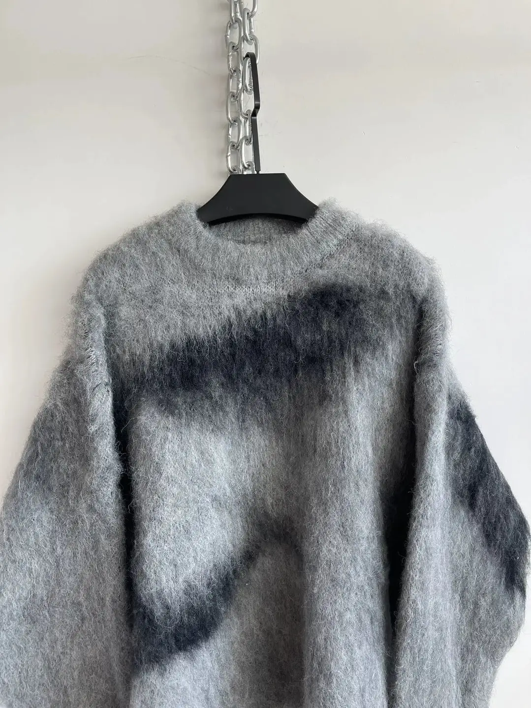 Hell System Official Sun Yuchen's New Autumn and Winter Knitted Wool Yarn Short Wide Silhouette Sweater