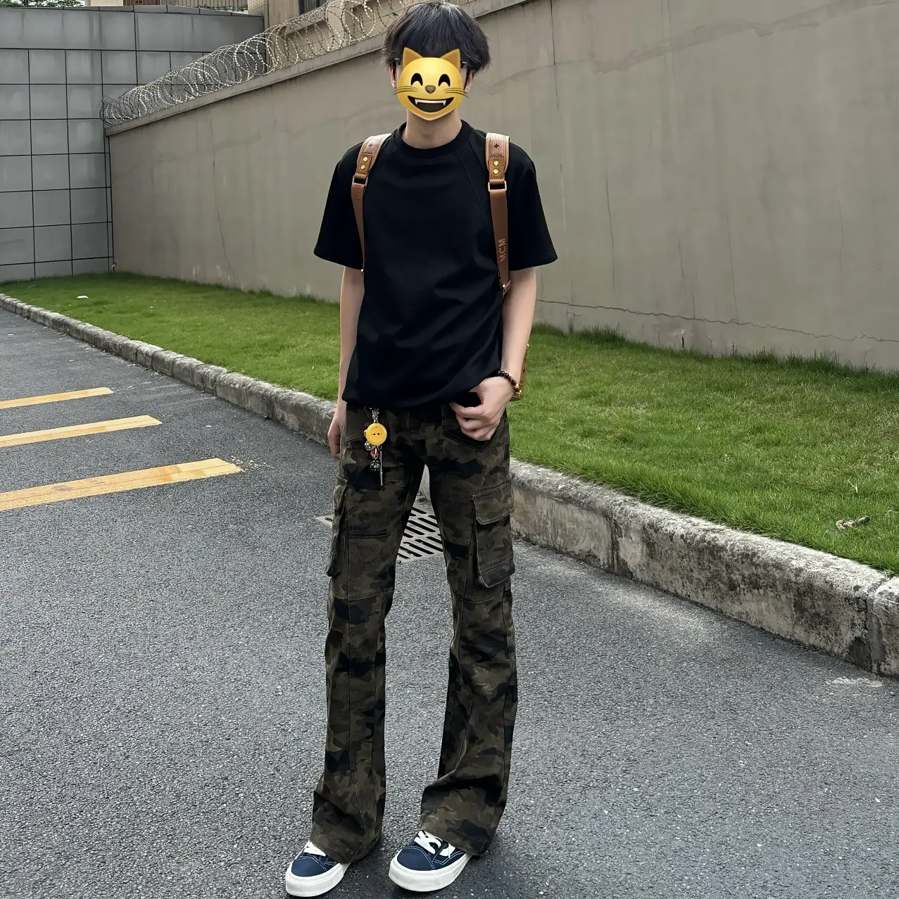 American Hip-Hop Retro Washed Camouflage Multi-Pocket Slim-Fit Cargo Pants Hip-Hop Straight-Leg Slimming Flared Pants for Men