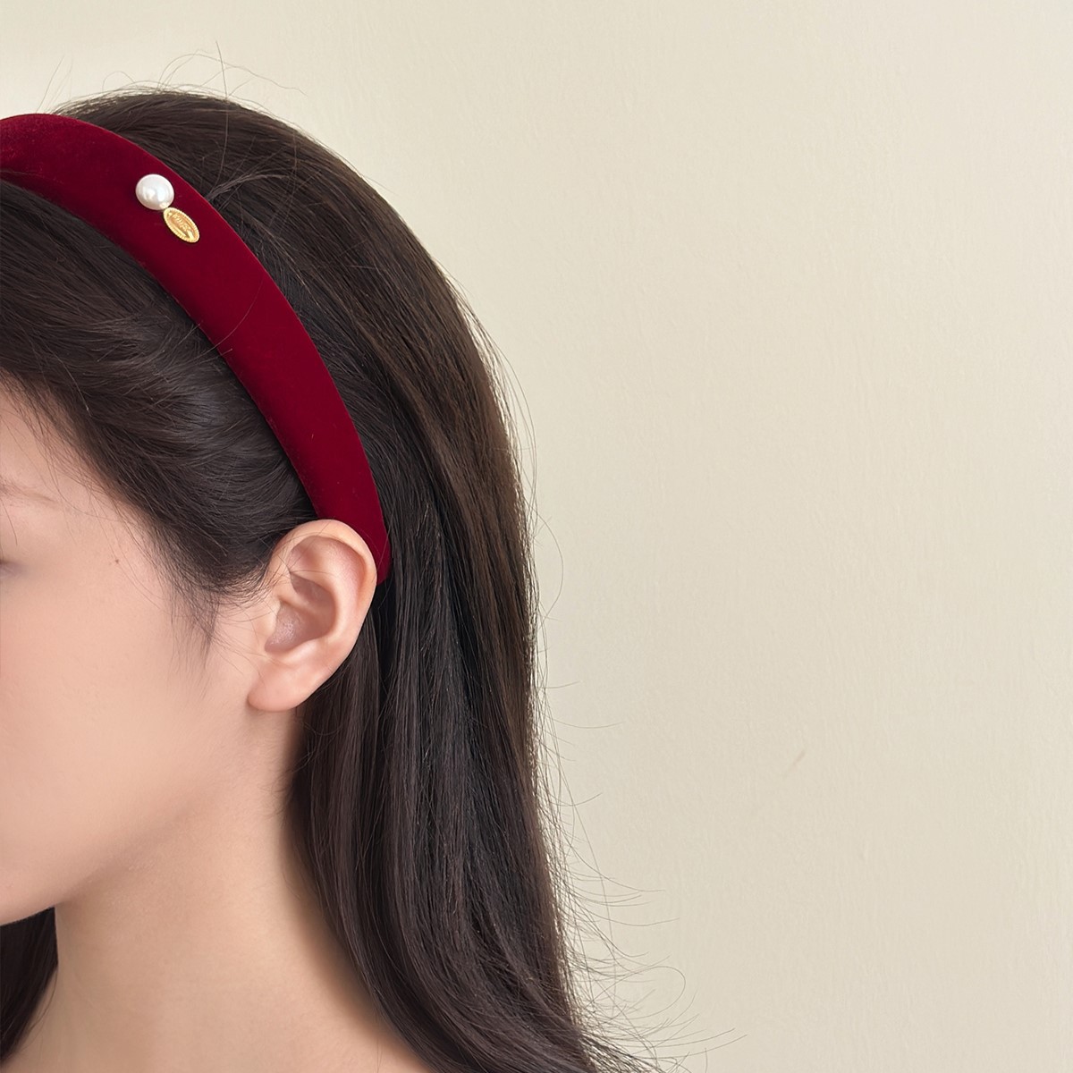 French Retro Pearl Velvet Red High Cranial Top Headband High-grade Western Style Fashion Autumn and Winter Pressure Hair Headband Hair Accessories