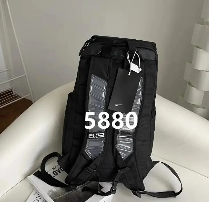 新款双肩包大容量篮球包训练包学生包运动包旅行包一件代发