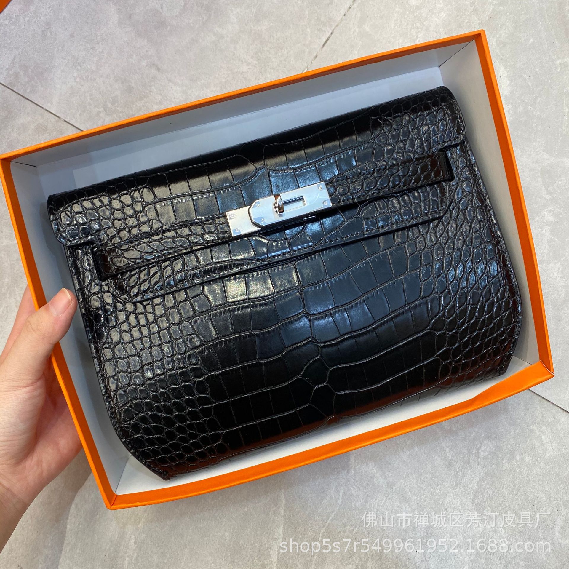 Palm Pattern Silver Buckle Kelly Handbag 24cm Men's Briefcase Grab Clutch Bag Women's Genuine Leather Crossbody Shoulder Armpit photo QC de 1688 sur Qualit.ly