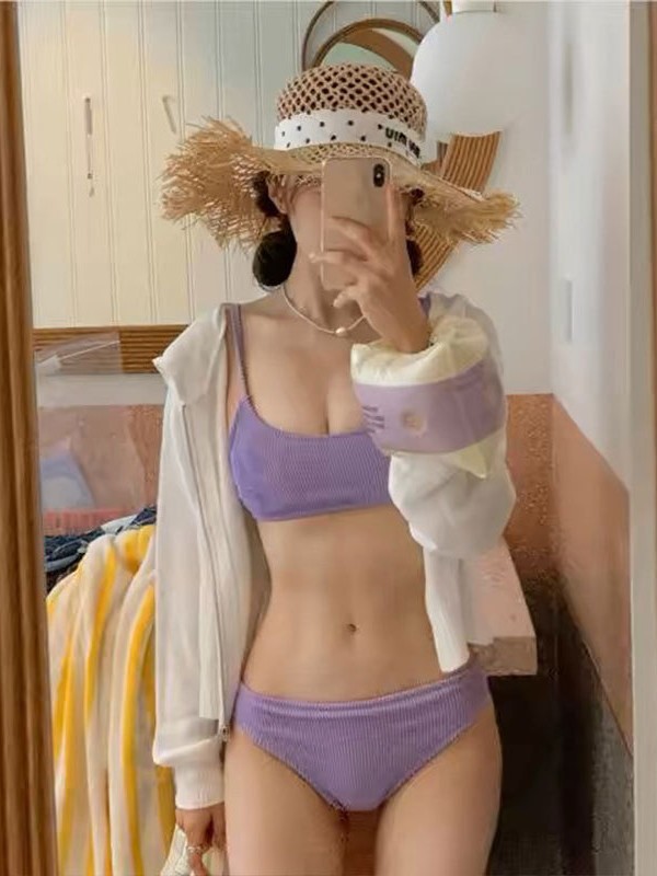 Source Factory Solid Color Small Fresh Pure Desire Backless Girl's Small Chest Gathering Simple Hot Spring Vacation Split Swimsuit