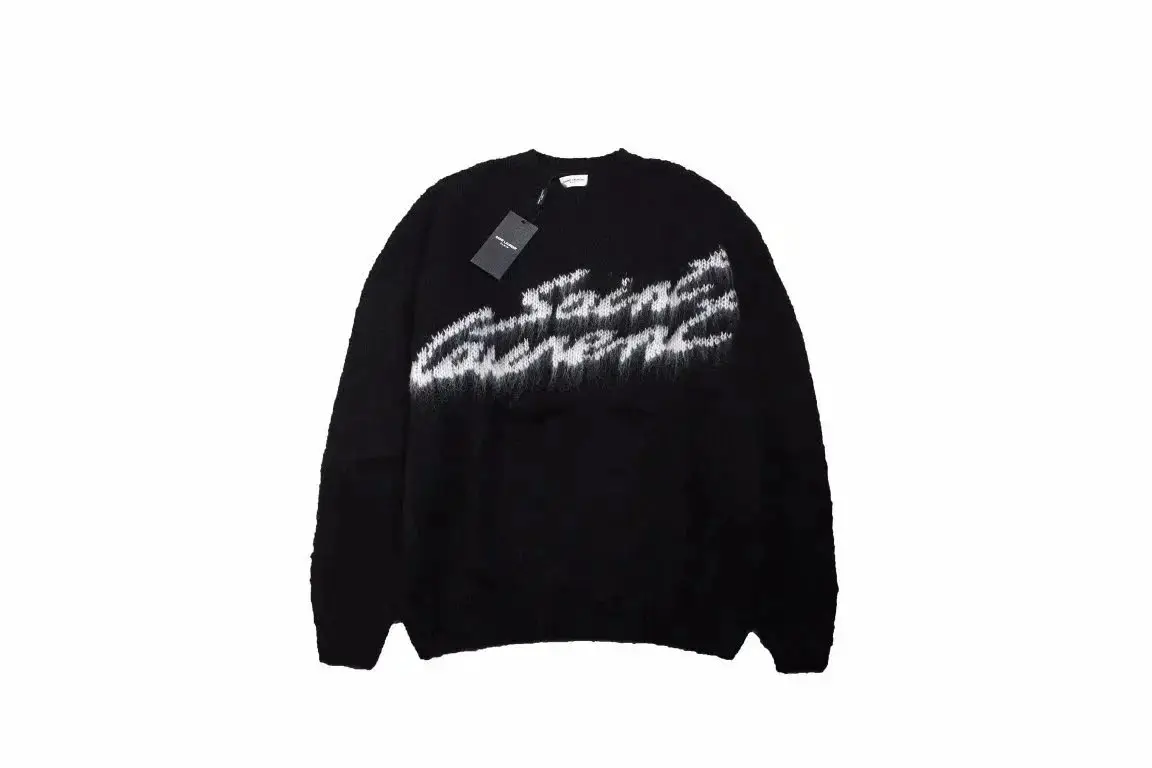 Roland = mohair sweater