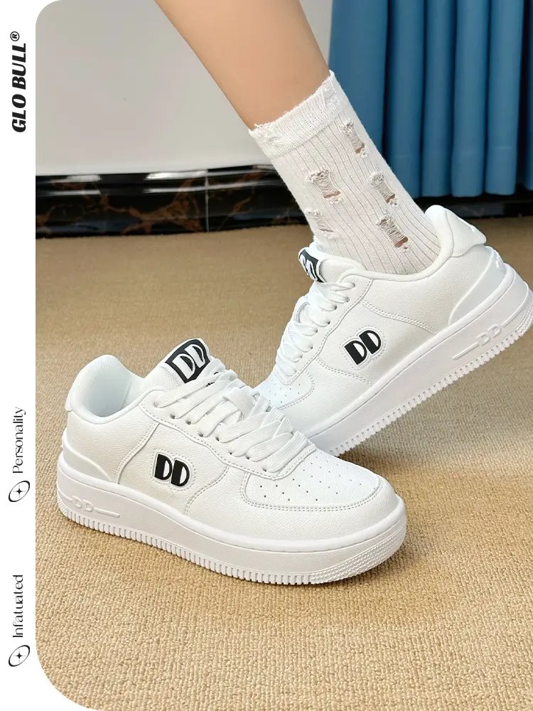 Glo Bull Sneakers Men's and Women's Breathable New Arrival Casual Trendy Easy Wear Shoes Easiest for Match Sports Casual Shoes 2025