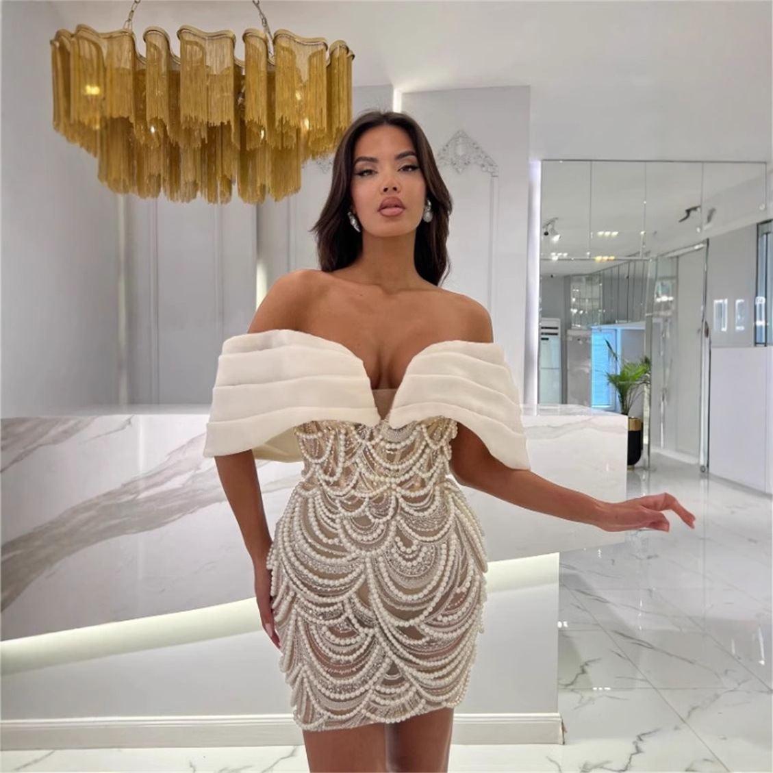 2025 Elegant Fashion Sexy Design Open Back Tube Top Slim Beaded Mini Dress Gown