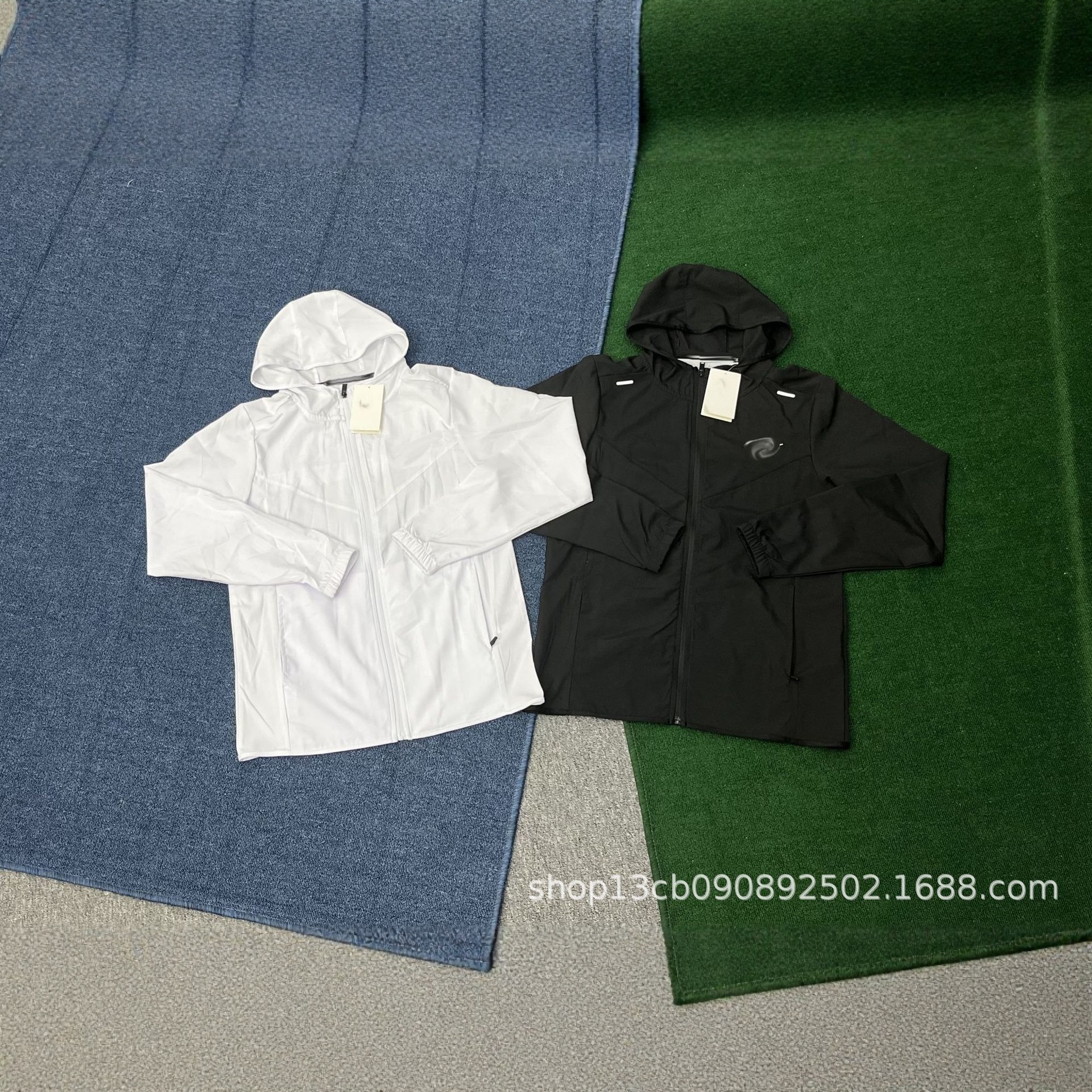 Spring and Autumn Long Windbreaker Jacket, Lightweight Anti-Wrinkle Fabric, Slimming, Simple and Elegant, Suitable for Daily Commuting and Outdoor Use