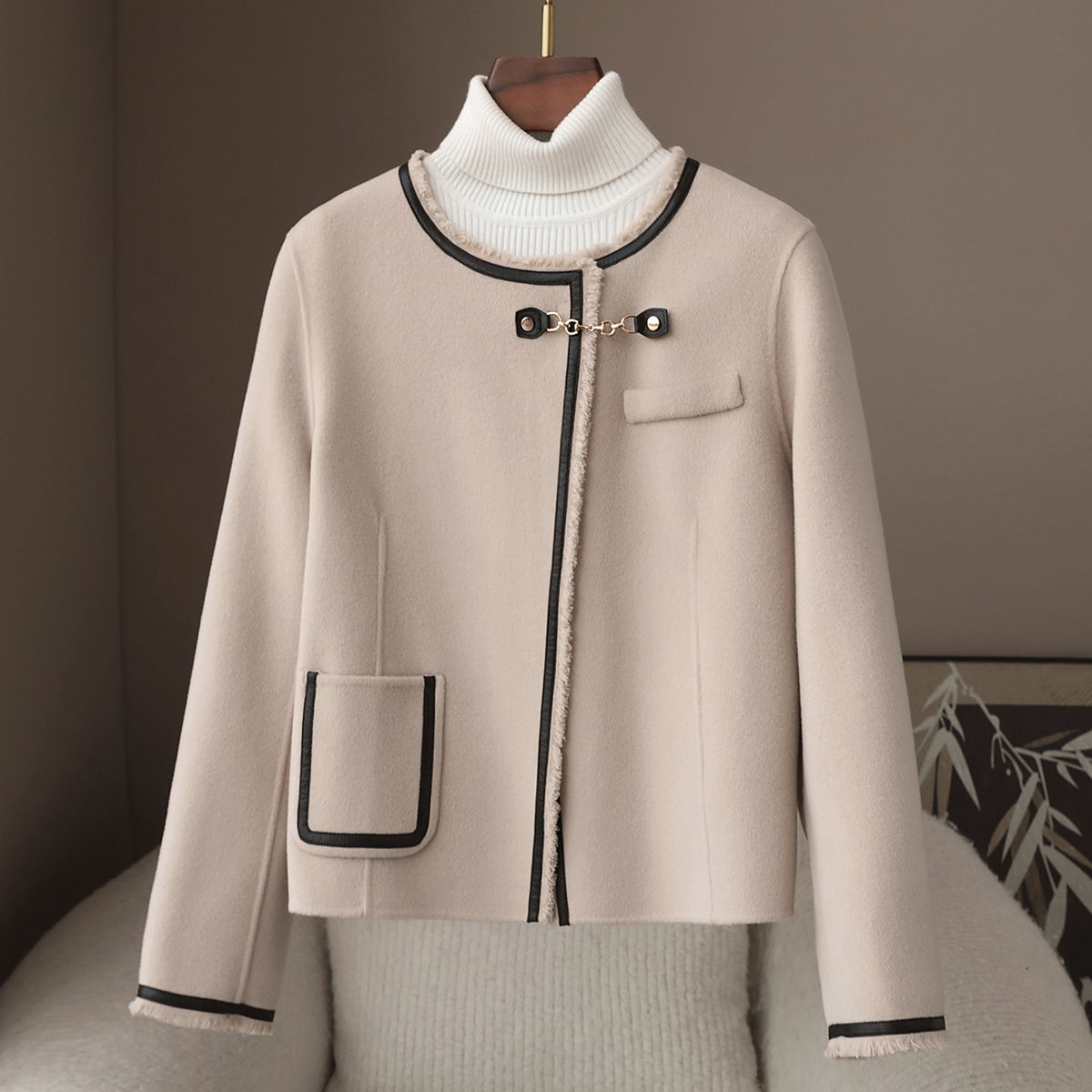 Small Quantity of Clothing 2025 New Style 30 Cashmere Double-Sided Woolen Outwear Women's Spring Round Neck Short Woolen Outwear for Small People