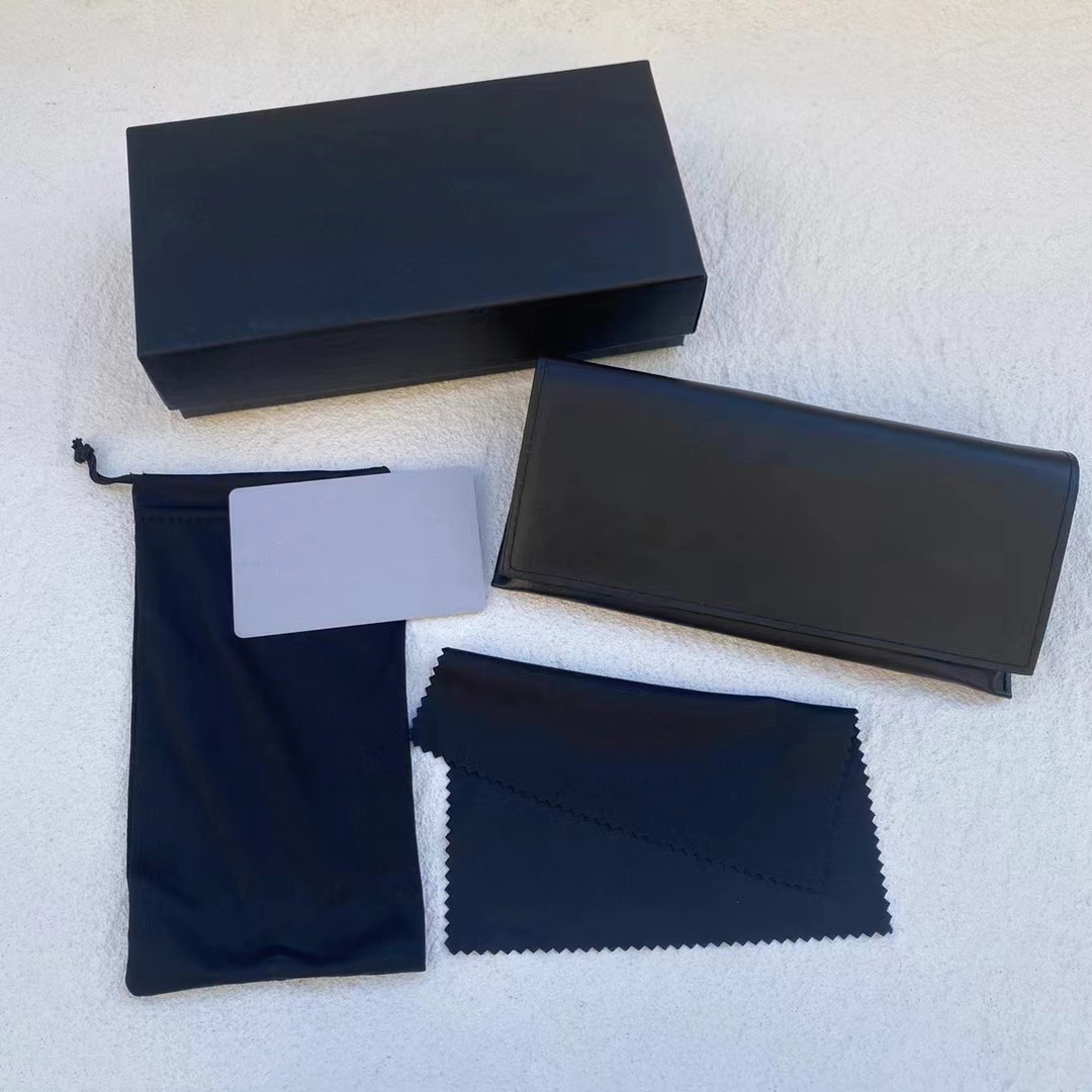 Foreign trade wholesale new sunglasses glasses box mirror bag card inner leather box outer carton gift full package