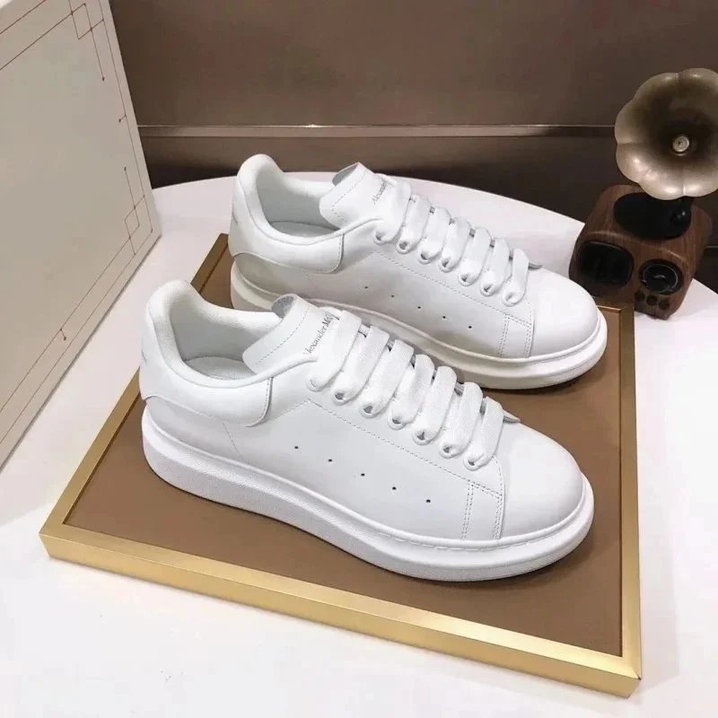 Alexander McQueen Sneakers