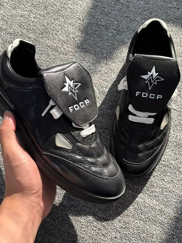 Flip Design American Retro Style Men's Training Shoes 2025 New arrival Niche Casual Black Work Clothing Flats Training Shoes