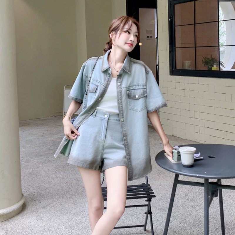 Denim Suit for Women 2026 Summer New Style Hong Kong Style Retro Design Super Nice Casual Shirt and Shorts Two-Piece Set
