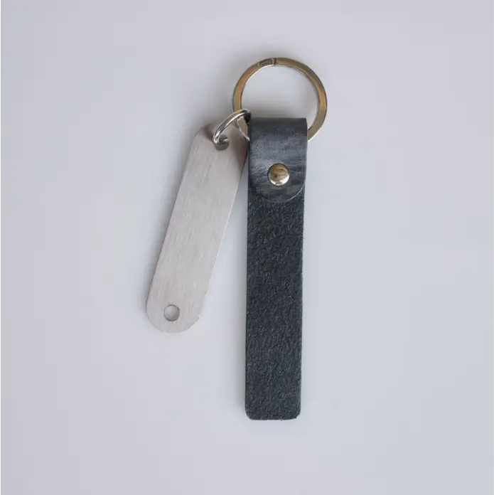 Wr Independent Aur Legacy Style Handmade Genuine Leather Titanium Steel Polished Keychain Pendant Trendyy Men's and Women's Accessories