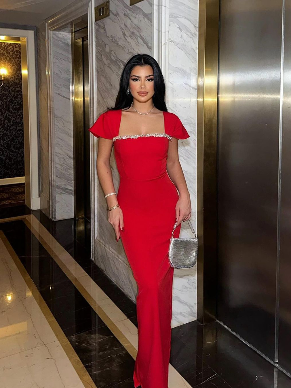 AliExpress Christmas dress European and American Formal Occasion Temperament Skirt Diamond-studded French Bandage Dress Evening Dress