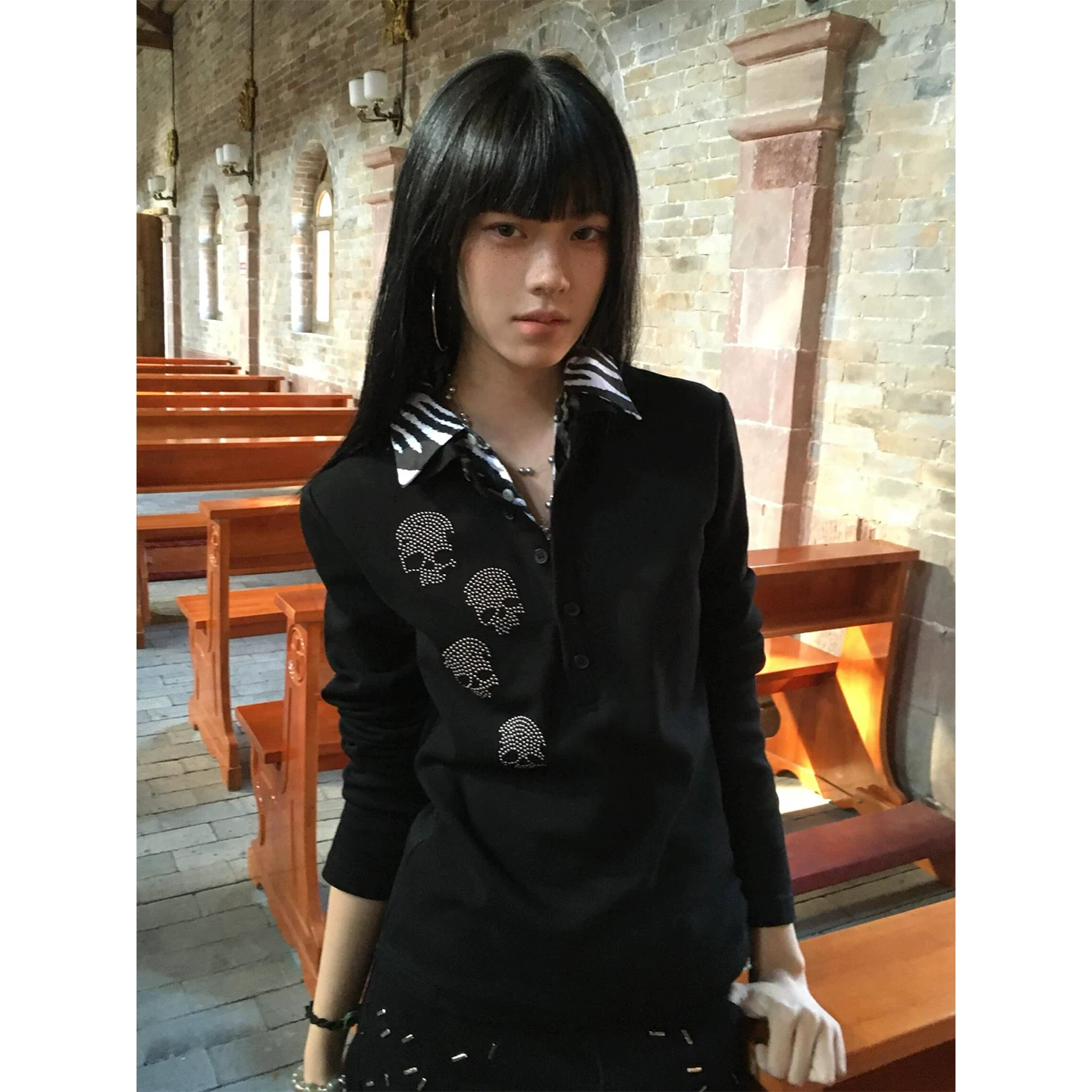 Y2K subculture black and white striped polo collar long sleeved T-shirt for women in autumn and winter, bottom layer shirt, front shoulder top, visual style