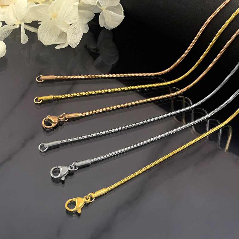 Welded stainless steel snake bone chain necklace foreign trade fashion vacuum Gold DIY closed personality rose gold round snake chain