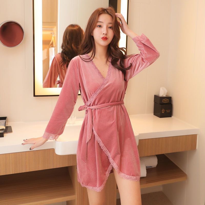 Gold Velvet Nightgown Women's Winter Long-Sleeved Nightgown Bathrobe 2025 New Sexy Kimono Pajamas Spring & Fall Dressing Gown