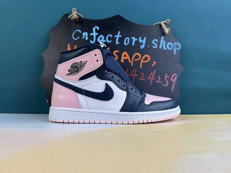 H40 CN Jordan 1 Retro High OG Atmosphere (W) - DD9335-641