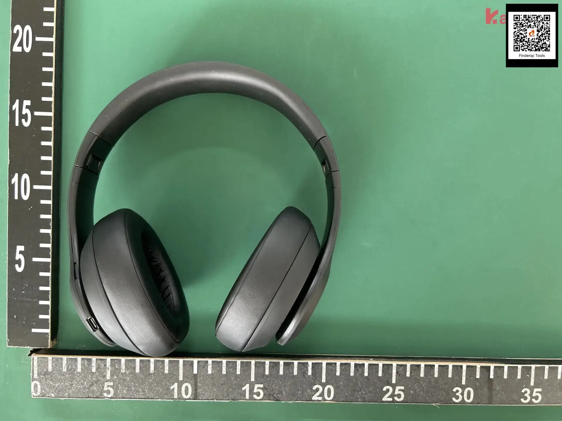 Beats Studio Pro Wireless Bluetooth Noise Cancelling Headphones Black