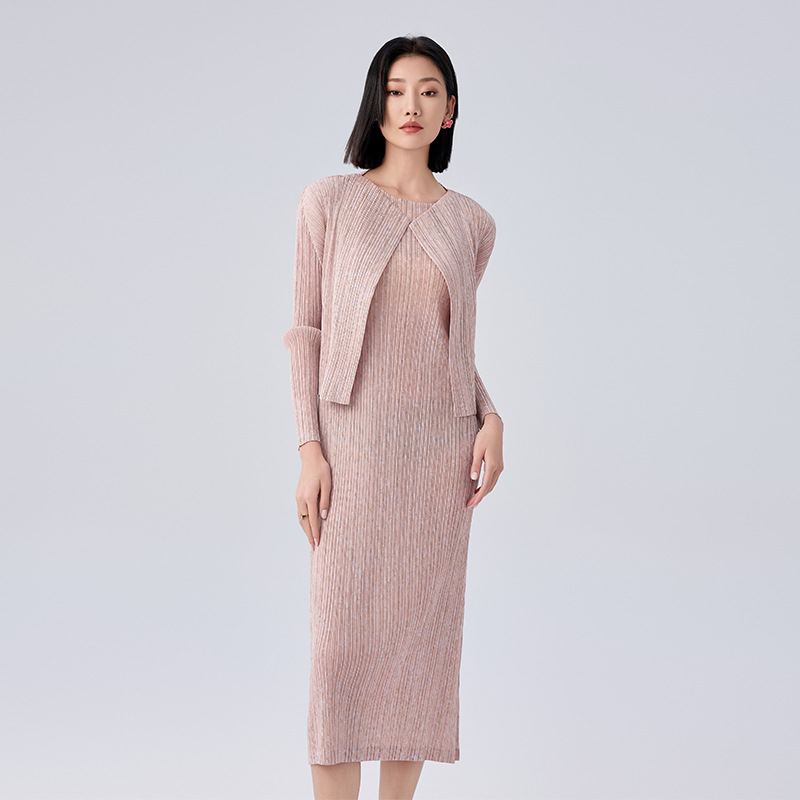 Pleated Clothing Wholesale 2025 New Summer Two-Piece Set Summer Fresh Floral A-Line Skirt Versatile Slimming Cardigan