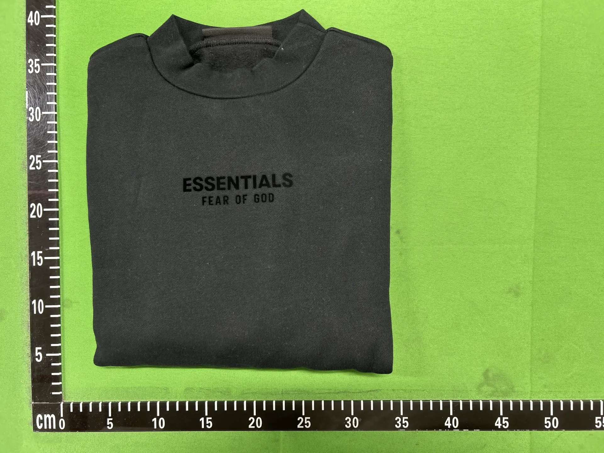 Fear of God Essentials Crewneck Sweatshirt Black