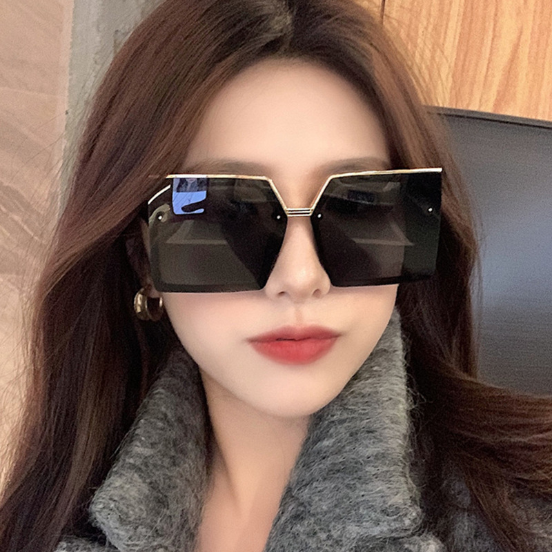 Square Metal Edge sunglasses for women 2022 new Korean style ins Internet celebrity style lettering sunglasses large frame sunglasses