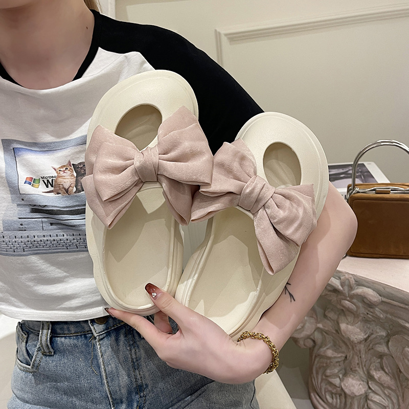 New Slip-on Feeling Slippers Women's Instagram Fashionable Summer Outer Wear Non-slip Fashion Bow Cyber Celebrity Home Lightweight Sandals