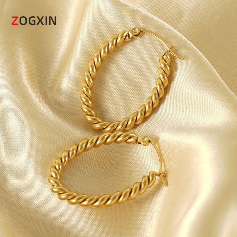 2024 New Oval Twist Stainless Steel Earrings Retro Style Spiral Pattern Fashionable Simple High-end Earrings for Women
