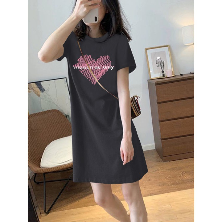 This Year's Trendy Summer New Cotton Short-Sleeved T-Shirt Dress Is Loose and Casual, with a Stylish Vibe for Petite Women