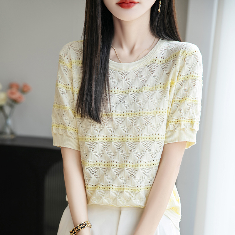 2025 New Summer Ice Silk Round Neck Knitwear Short-Sleeved T-Shirt Women's Color-Blocked Cut Out Thin Pullover Bottoming Shirt