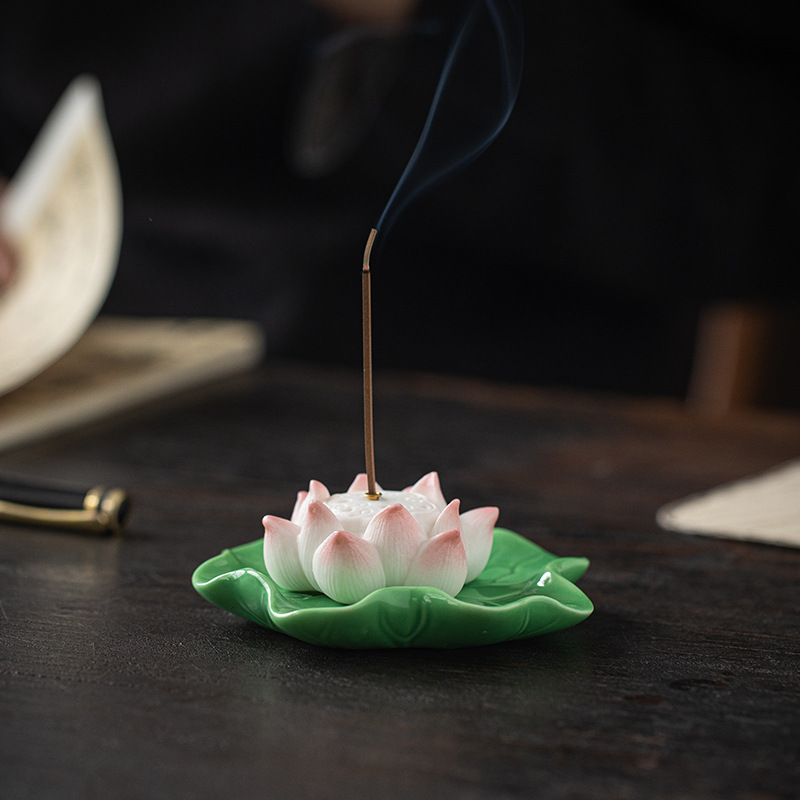 Ceramic Lotus Incense Holder Home Indoor Vertical Sandalwood Incense Burner Zen Tea Ceremony Incense Burner Incense Holder Ornaments