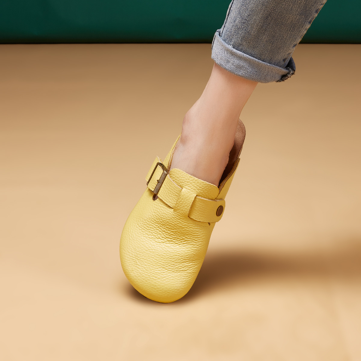 Genuine Leather Birkenstock Shoes for Women, First-Layer Cowhide, Summer Outer Wear, Versatile Mule Shoes, Thick-Soled Toe-Cap Sandals, Casual Half-Slippers