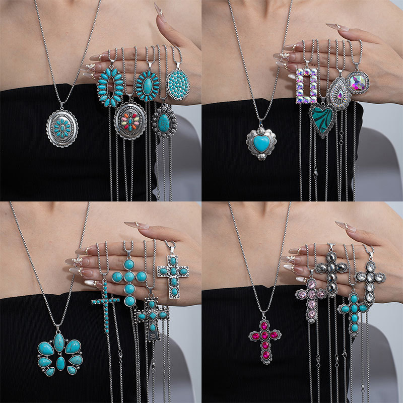 Global Best-Selling Natural Turquoise Necklace for Women, Retro Versatile Titanium Steel Chain, Bohemian Ethnic Style Fashion Necklace