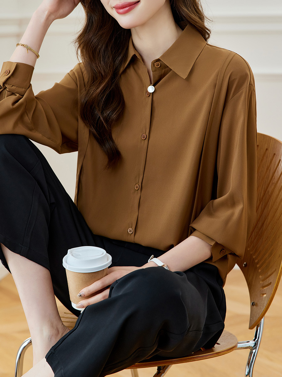 Factory Direct Sales 2026 Summer New Minimalist Style Women's High-End Suit Slimming Shirt Two-Piece Set