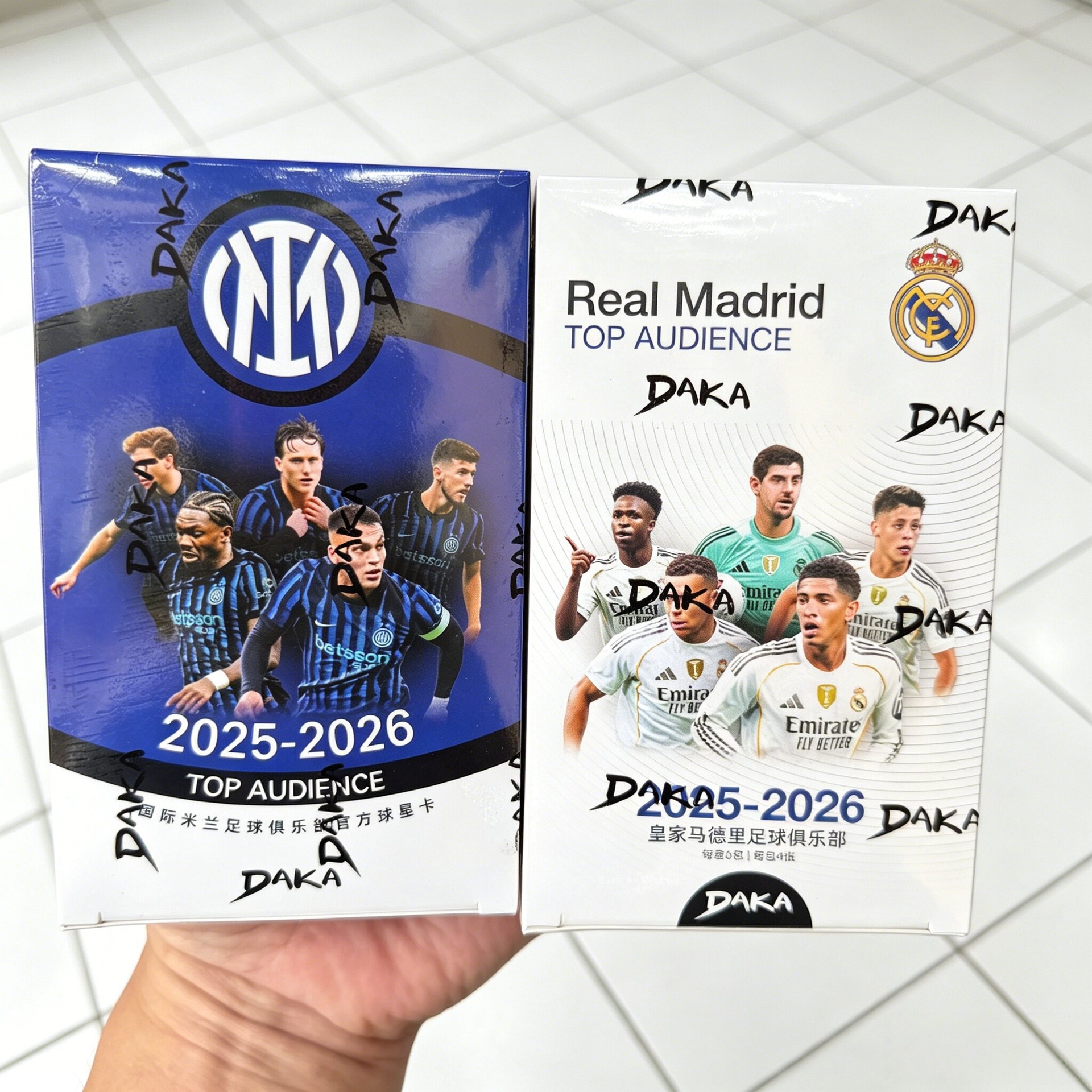 Officially Licensed 2025-26 Daka Top Dutch Milan Star Player Card Collection-Level World Cup Football Card QC-foto från 1688 på Qualit.ly