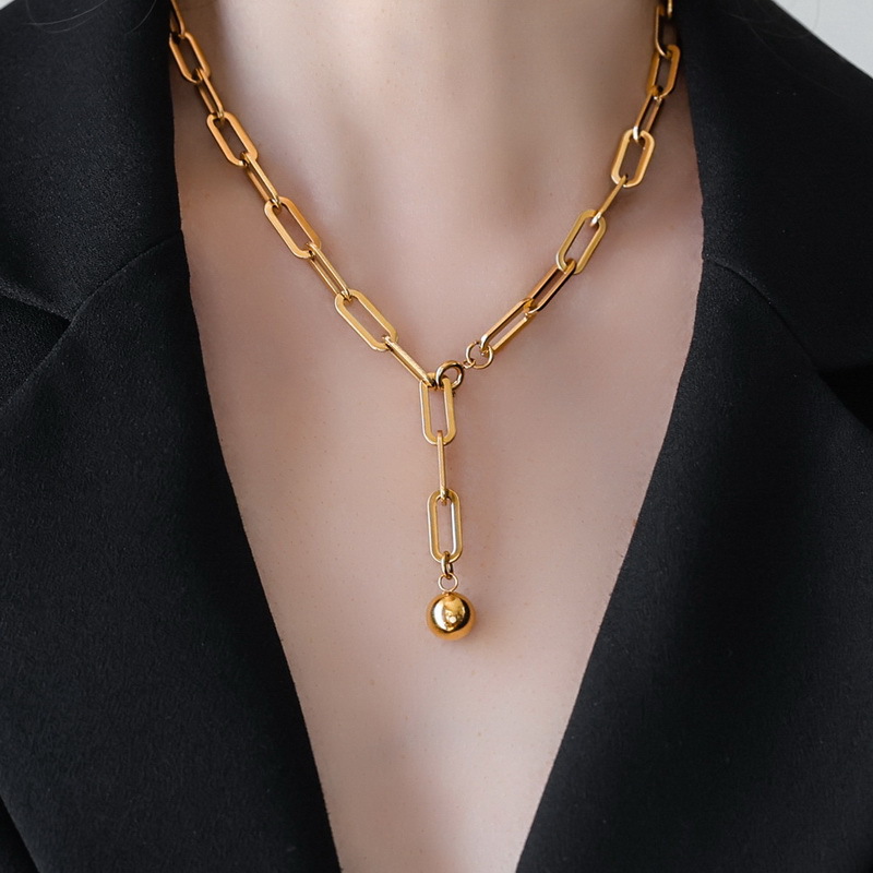 Titanium Steel Chain Chain Link Ball Necklace European and American Cold Style Personalized Clavicle Chain Fashion All-match Atmospheric Necklace