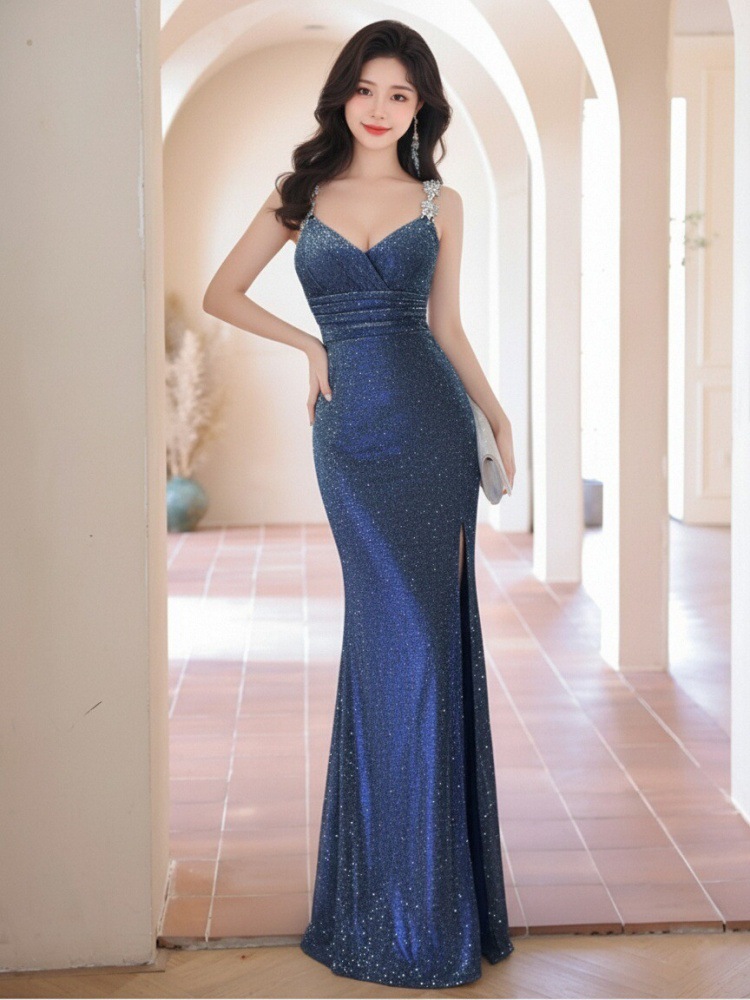 Elegant Banquet Sexy Spaghetti Strap Mermaid Dress with Sequins, Niche High-End Luxury Host Slit Evening Gown for Car Model Women